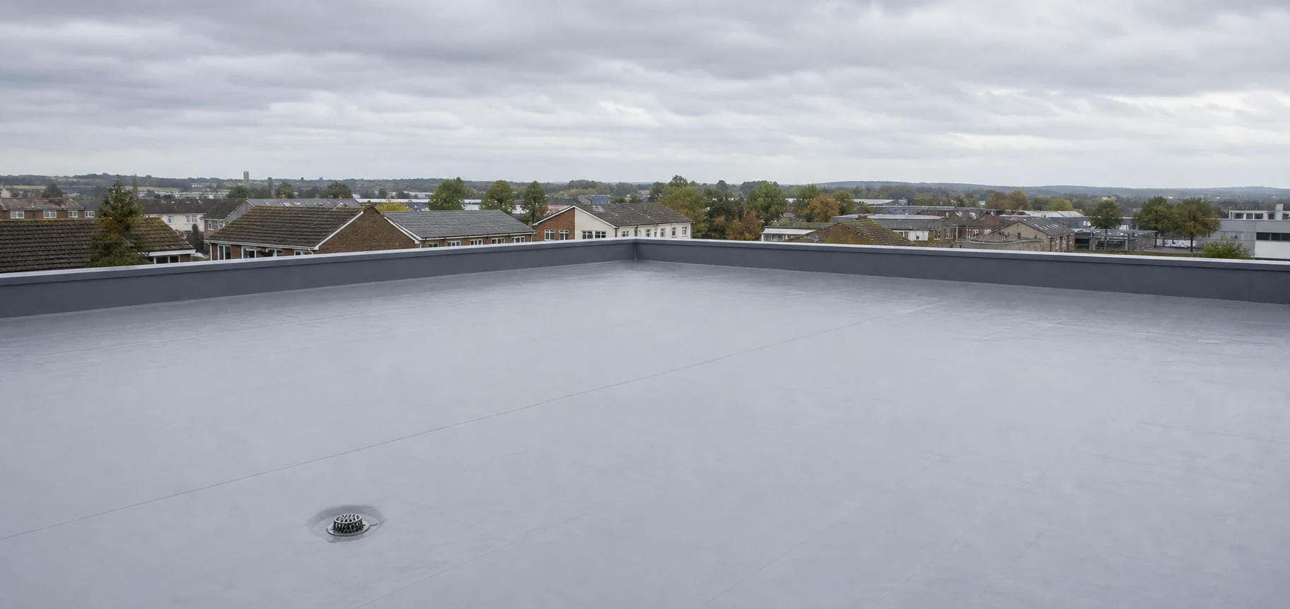 Finished liquid membrane on a clean flat roof